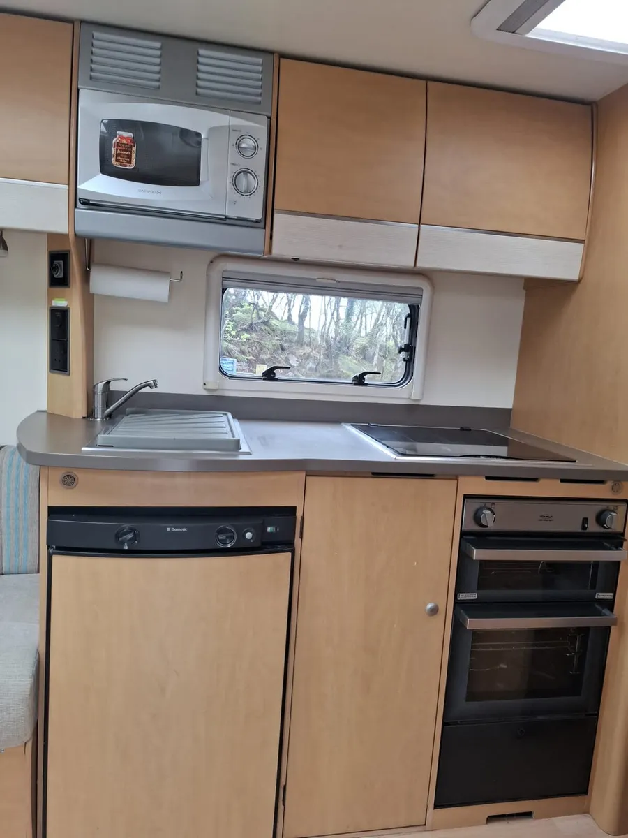 Caravan - 4 berth fixed bed Bailey Pegasus - Image 2