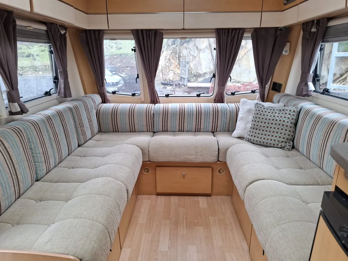 Caravan - 4 berth fixed bed Bailey Pegasus - Image 4