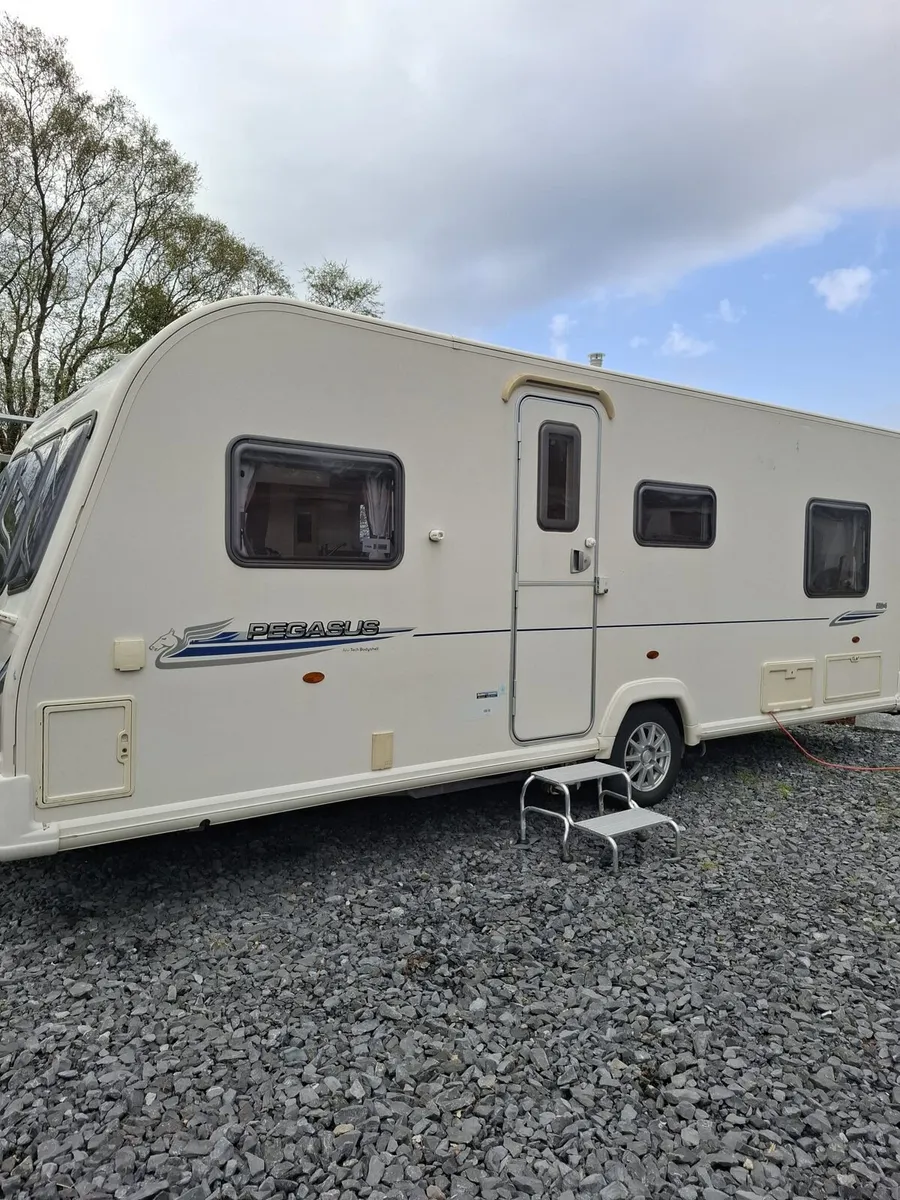 Caravan - 4 berth fixed bed Bailey Pegasus - Image 1