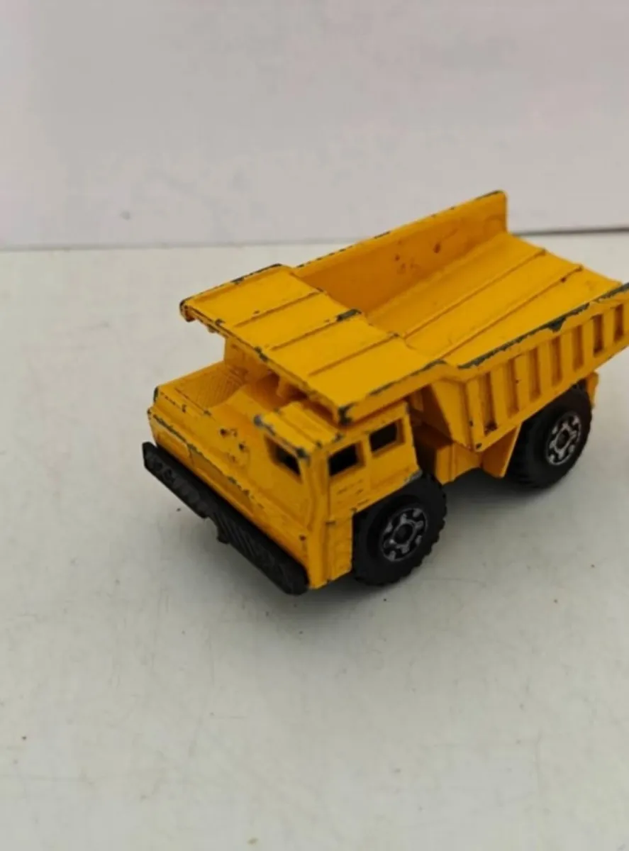 3 OLD MATCHBOX JCB GROUND WORK MODELS 1960S - Image 1