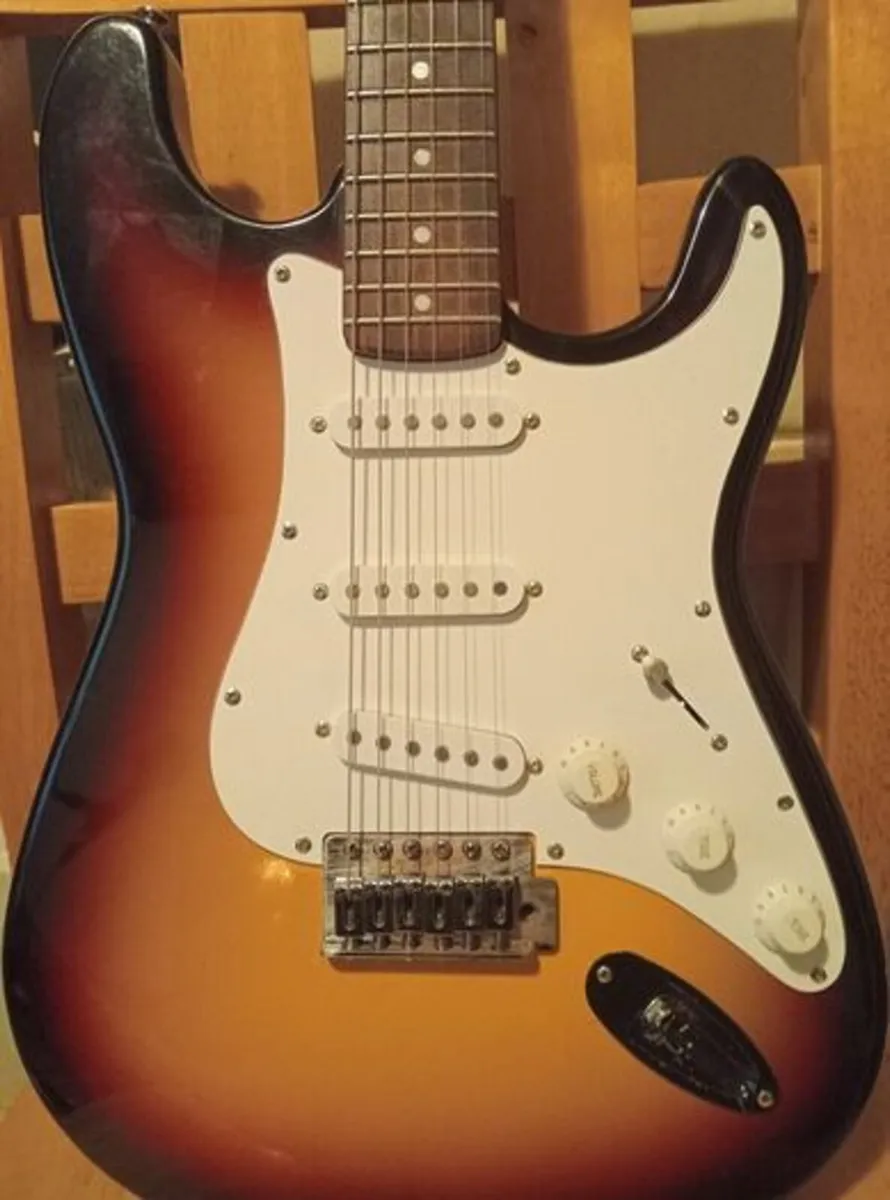 RICHWOOD GUITAR STRAT... UPGRADED. Make offer. - Image 2