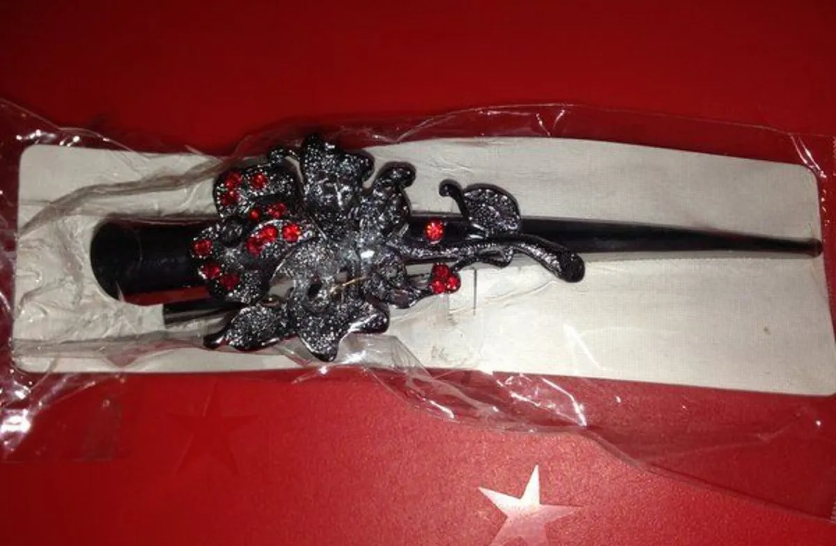 Hair Accessories - Image 2