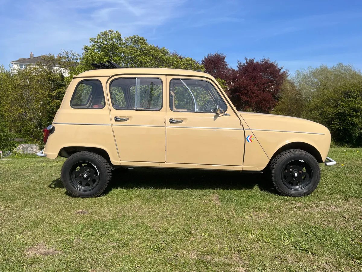 FOR ONLINE AUCTION 1972 RENAULT 4 SINPAR 4x4 - Image 2