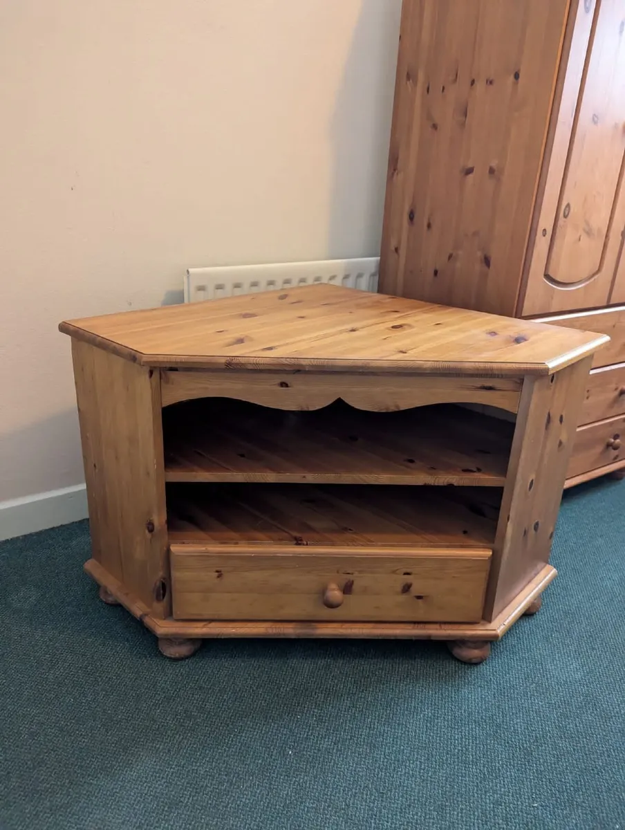 TV Table
