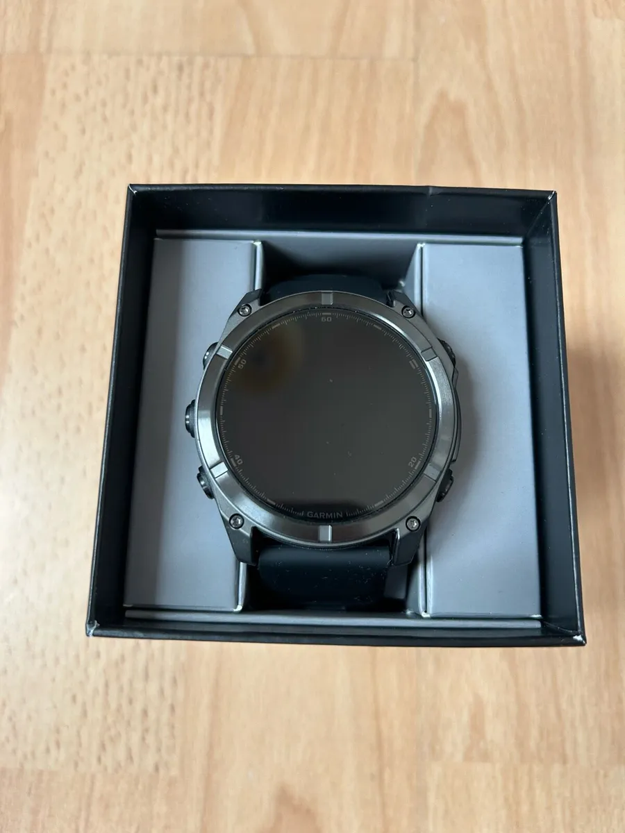 Garmin Fenix 8 - 51mm - Sapphire - Image 4