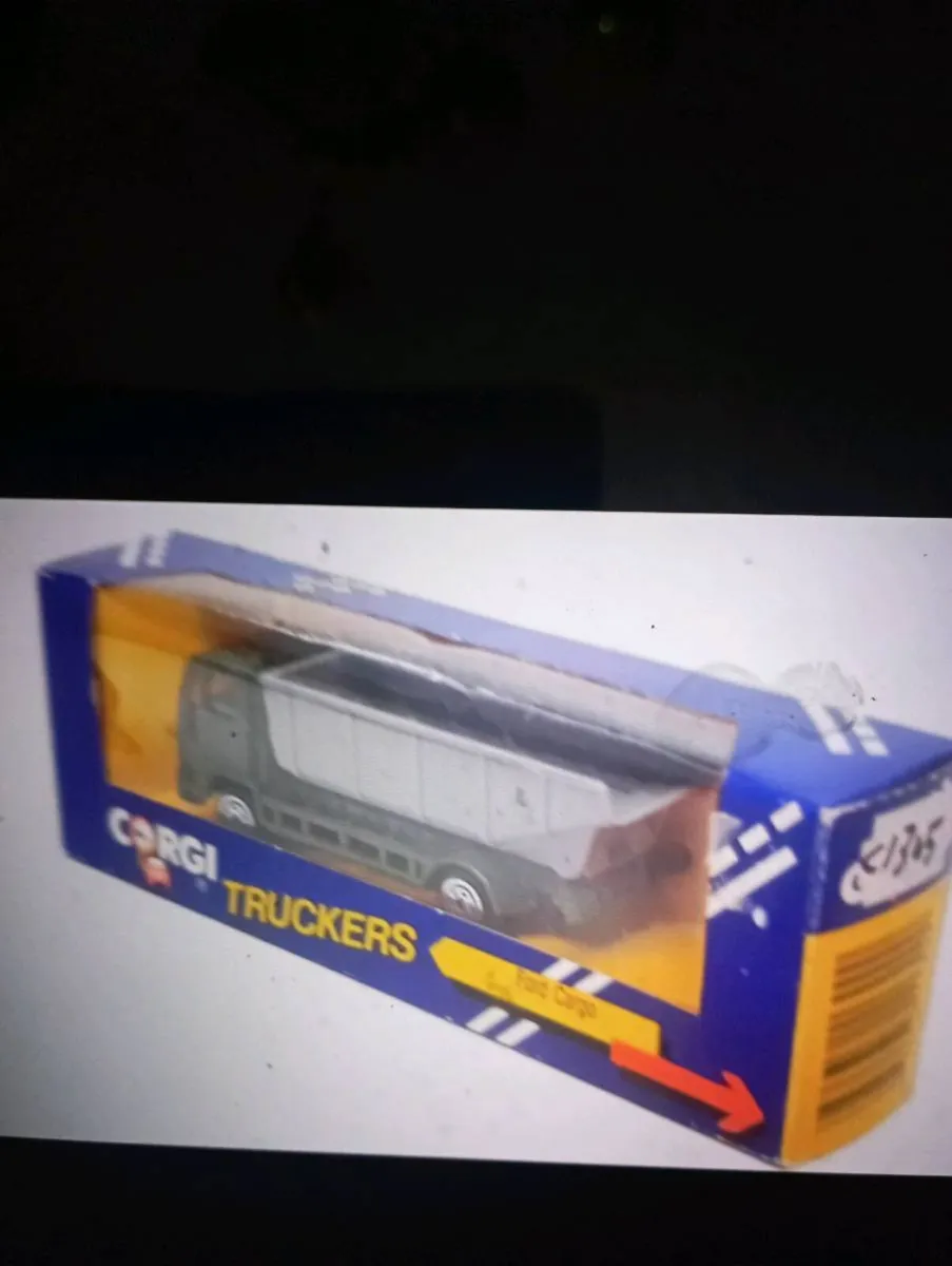 CORGI 10cmLOMG DIE-CAST FORD TIPPER TRUCK - Image 2