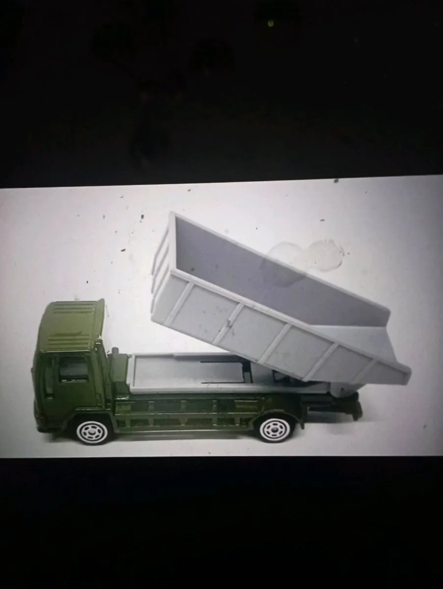 CORGI 10cmLOMG DIE-CAST FORD TIPPER TRUCK - Image 3