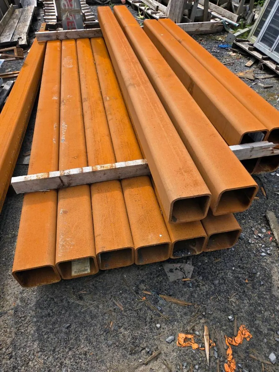 Steel box section 200x200mm - Image 1