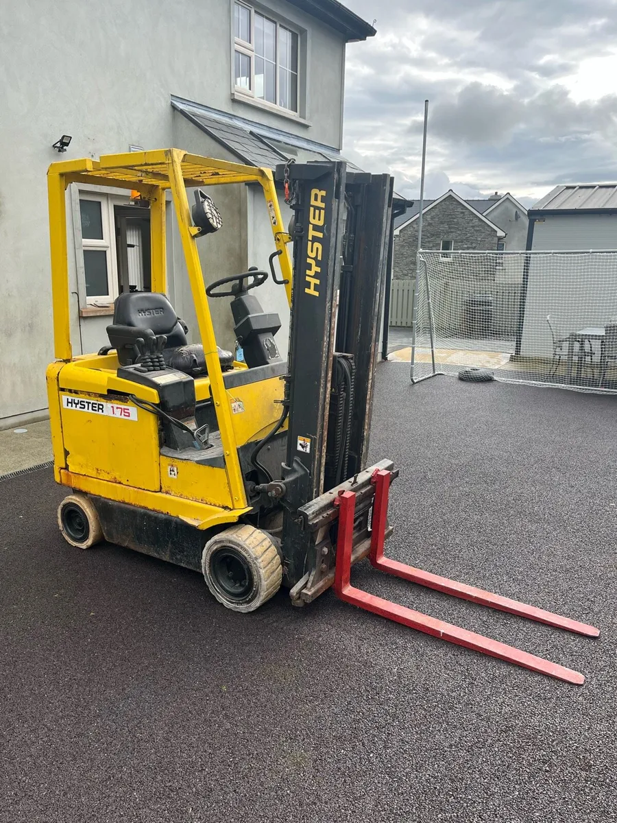 Hyster Electric Forklift - Image 2