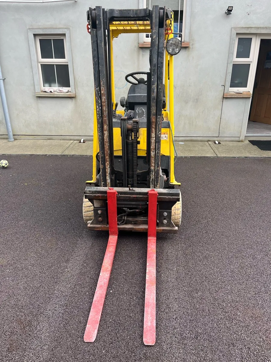 Hyster Electric Forklift - Image 3