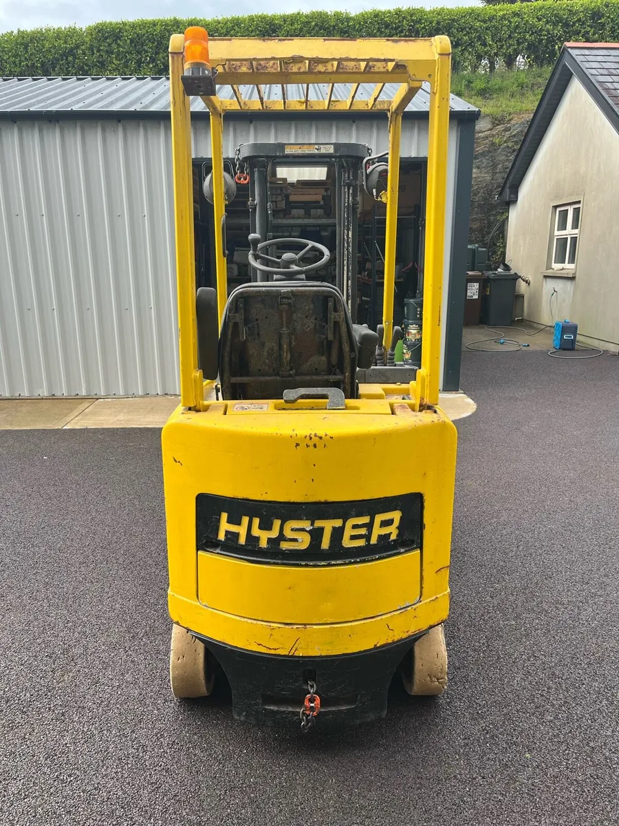 Hyster Electric Forklift - Image 4