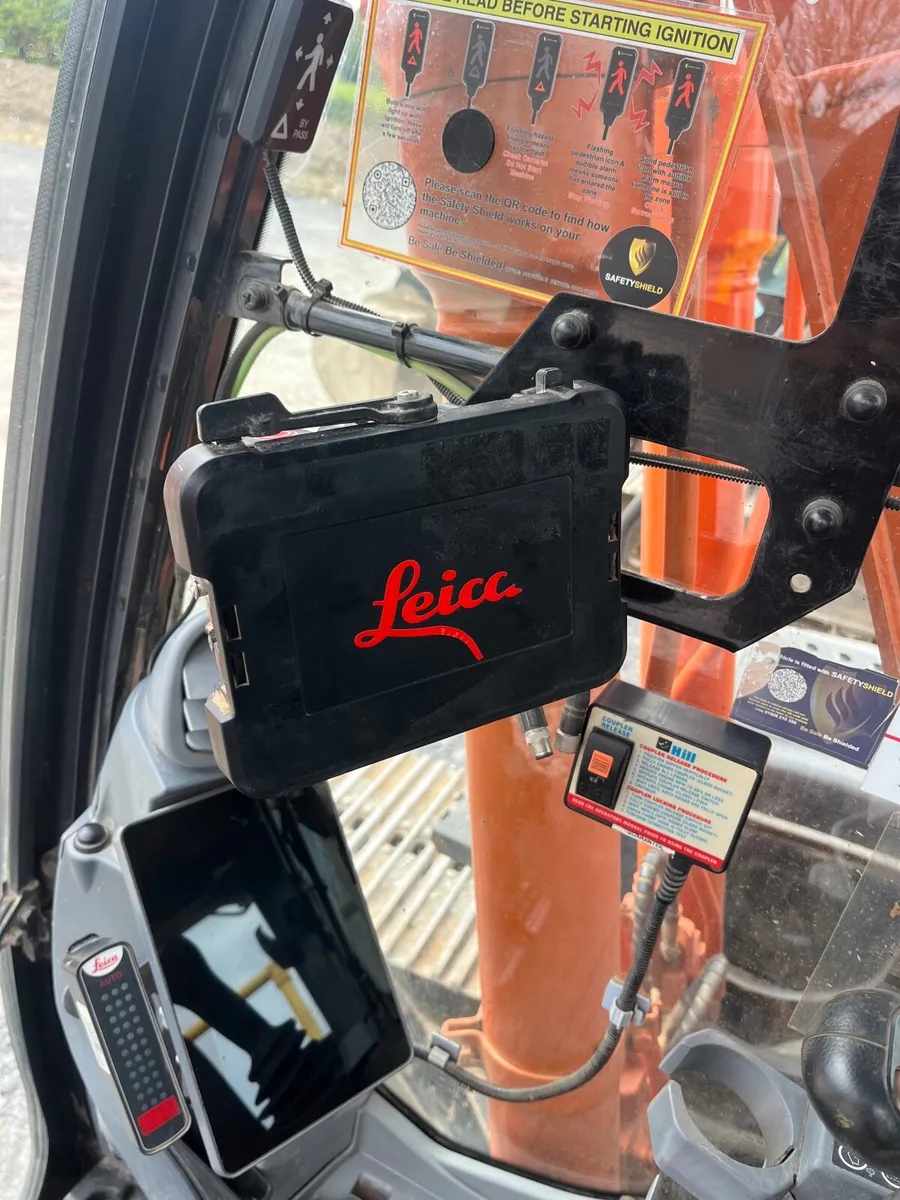 Hitachi Zaxis 130lcn -7 - Image 4