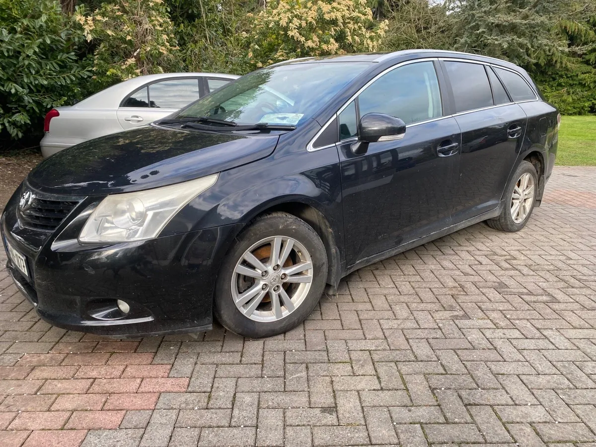 Toyota avensis corolla 2012 breaking - Image 3