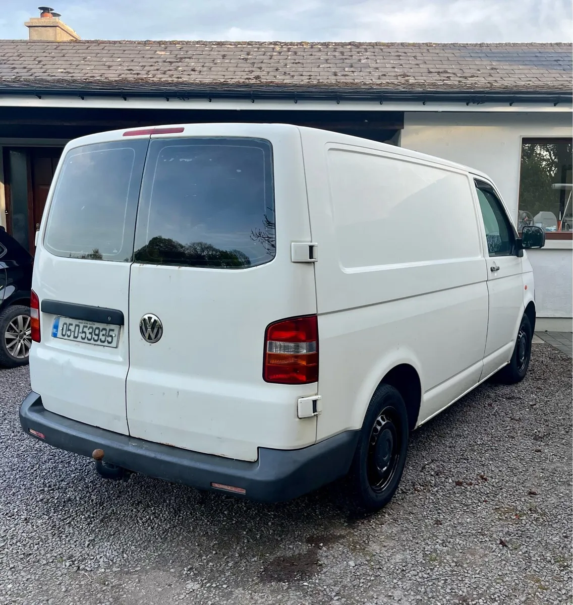 Volkswagen Transporter - Image 4