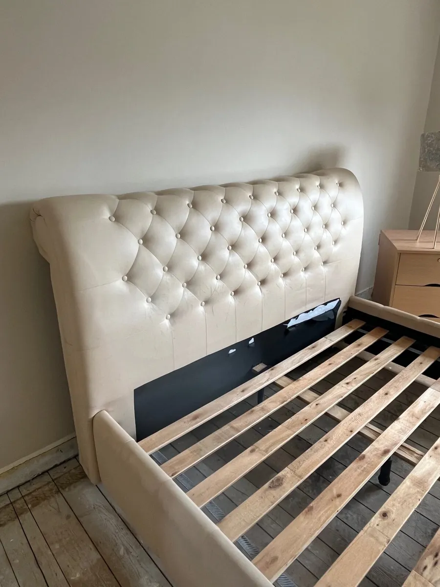 Bed frame, table and side locker - Image 2