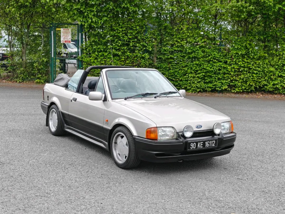 Ford Escort XR3I SE cabriolet - Image 1