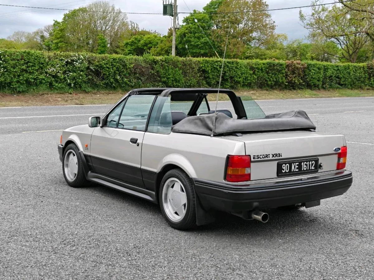 Ford Escort XR3I SE cabriolet - Image 3