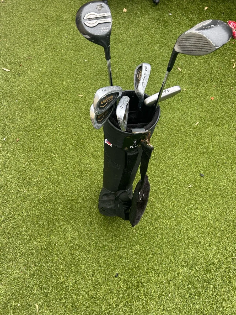 Starter Set of Golf Clubs - Image 1