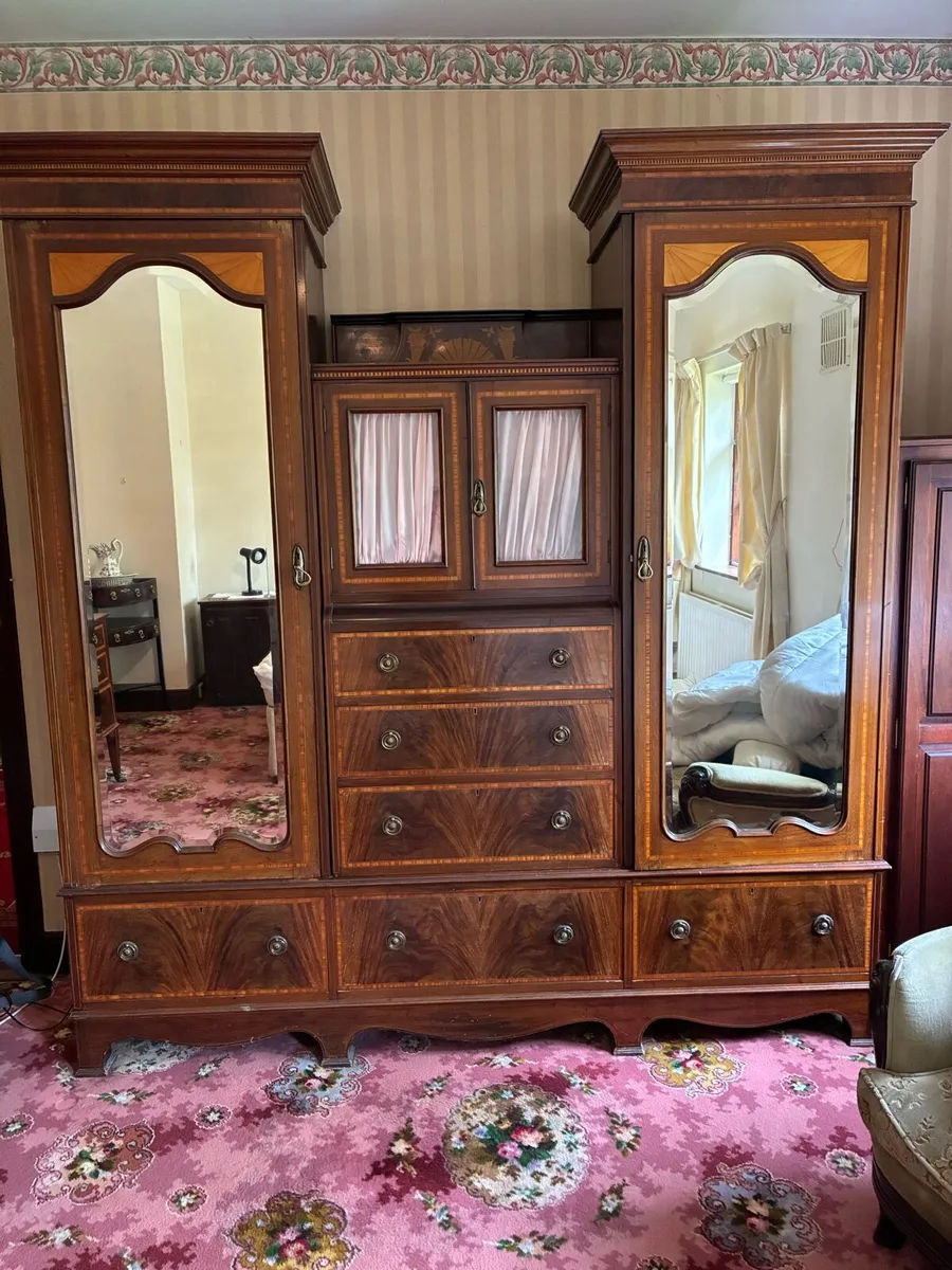 Bedroom furniture - Image 3