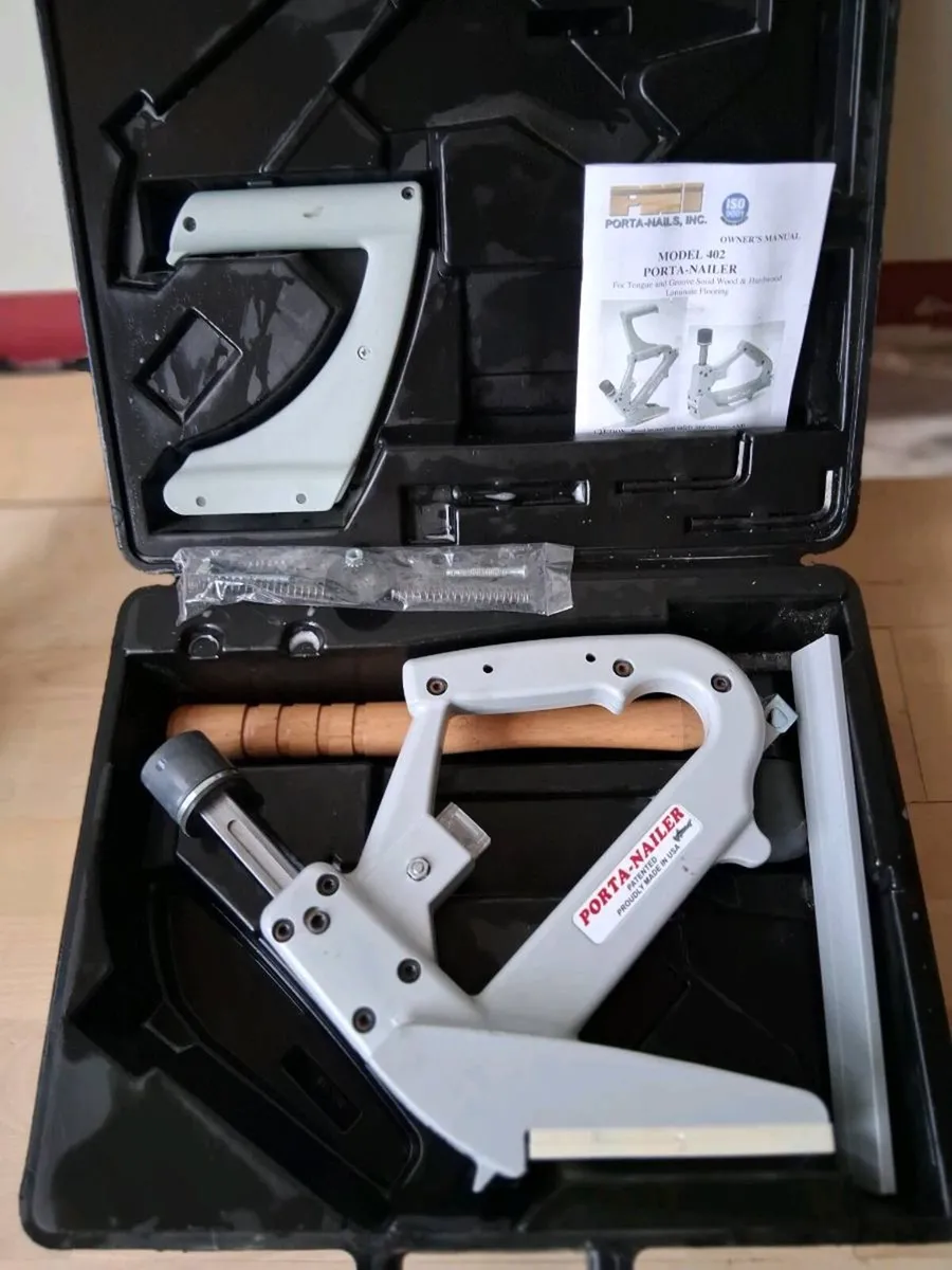 Porta nailer flooring gun - Image 1