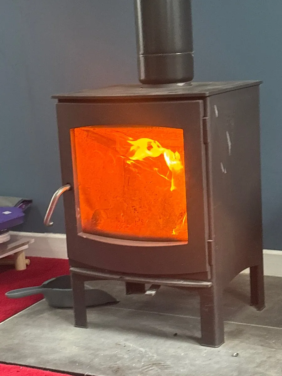 Stove - Image 2