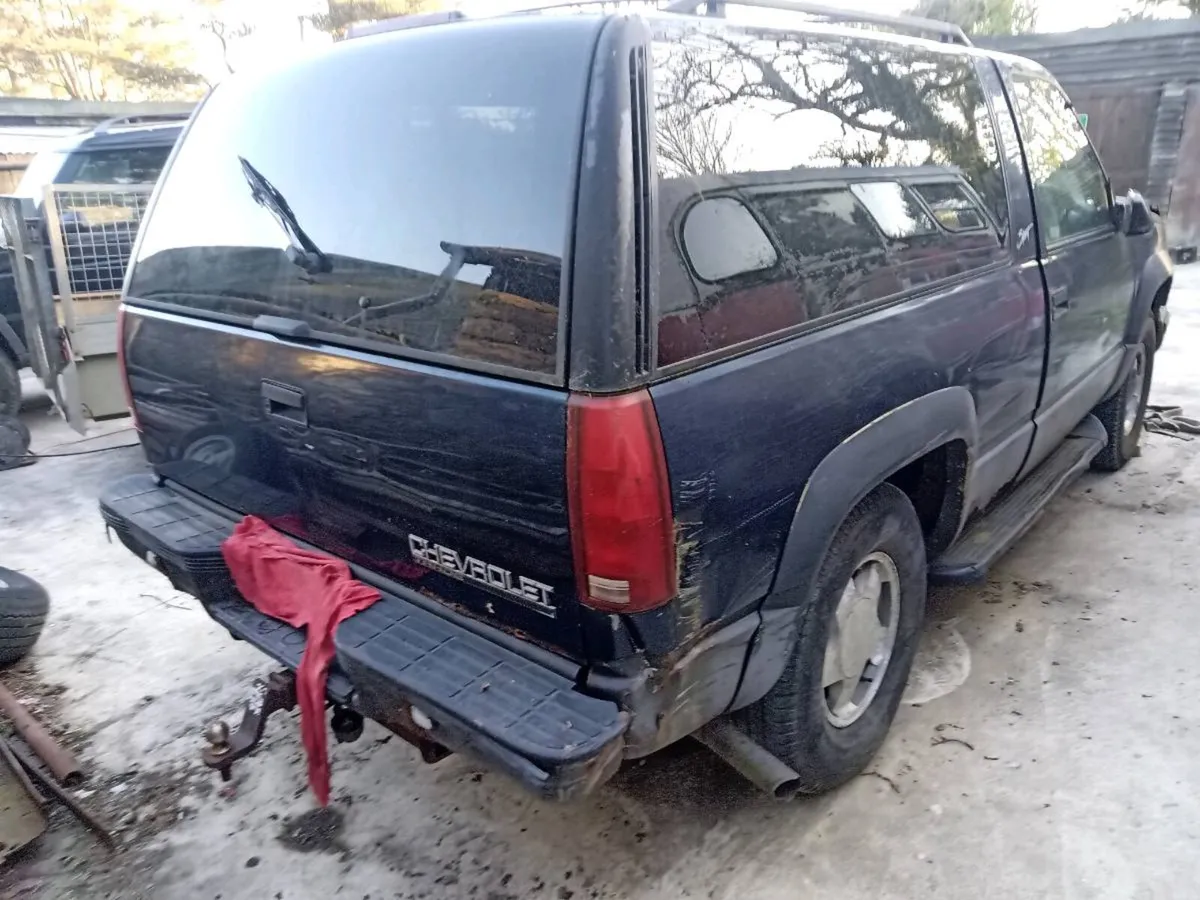 Chevrolet tahoe 1998 - Image 4