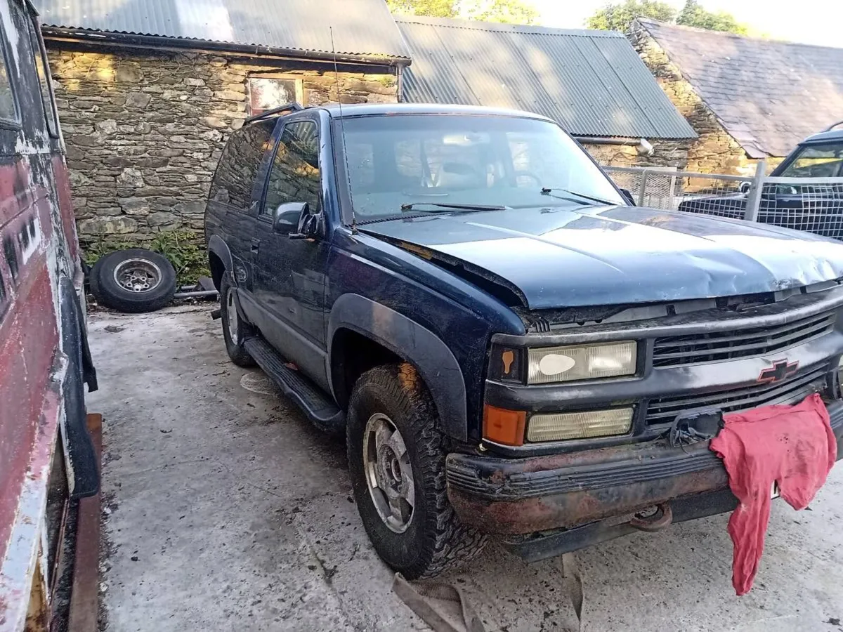 Chevrolet tahoe 1998 - Image 3