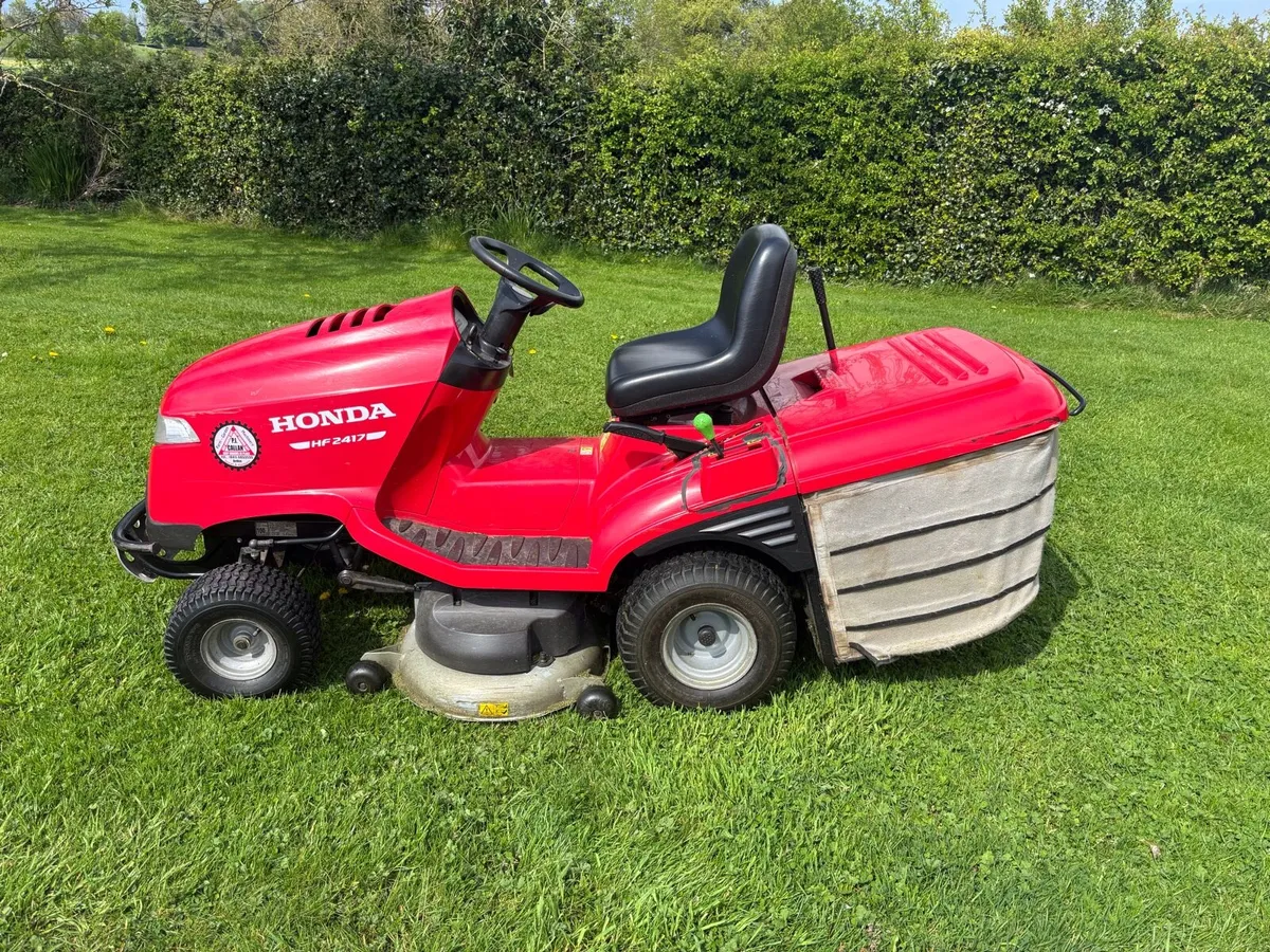 Honda Ride on Mower HF 2417 - Image 1