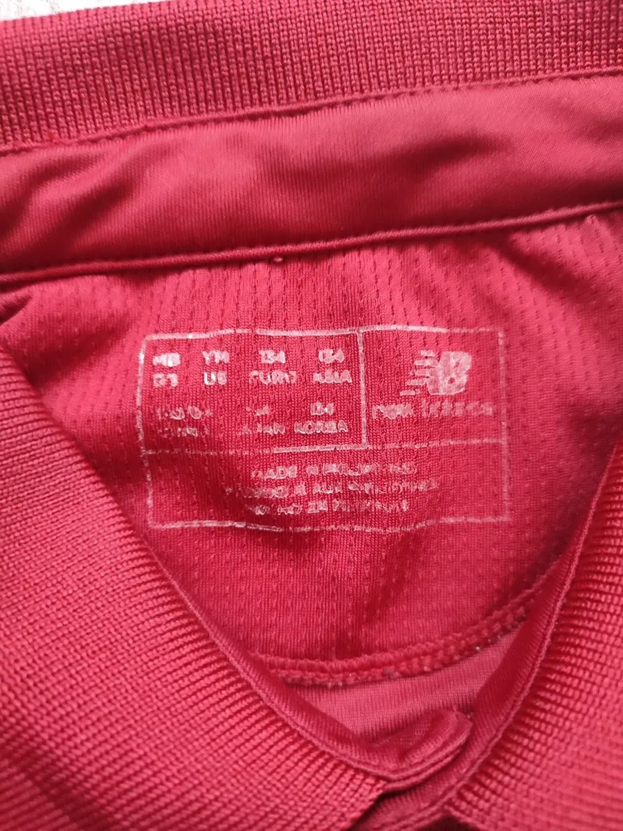 Vintage Liverpool F.C. 2018/19 Jersey - Image 3