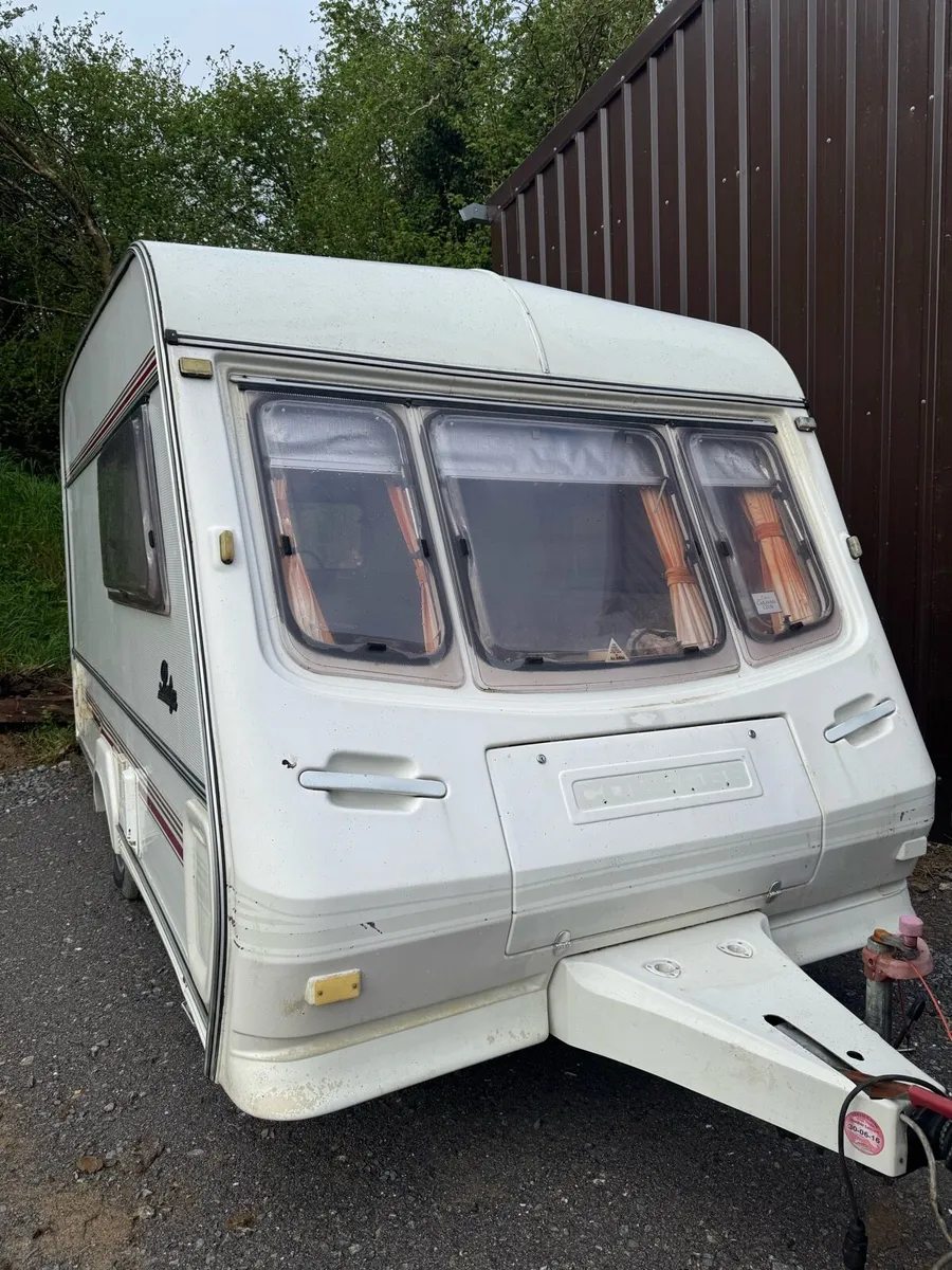 Caravan - Image 1