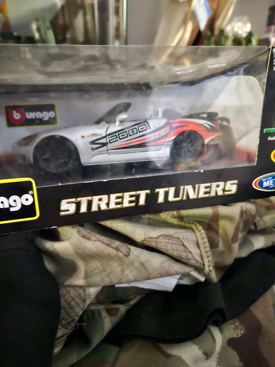 Corgi Burago Street Tuners Honda S 2000 1.24 - Image 3