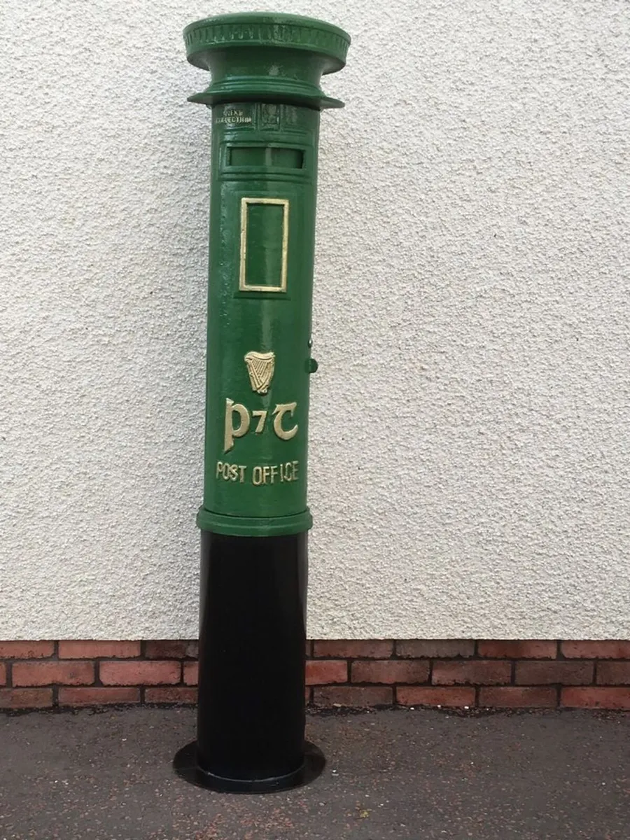 Cast iron & aluminium post boxes Garden furniture - Image 1