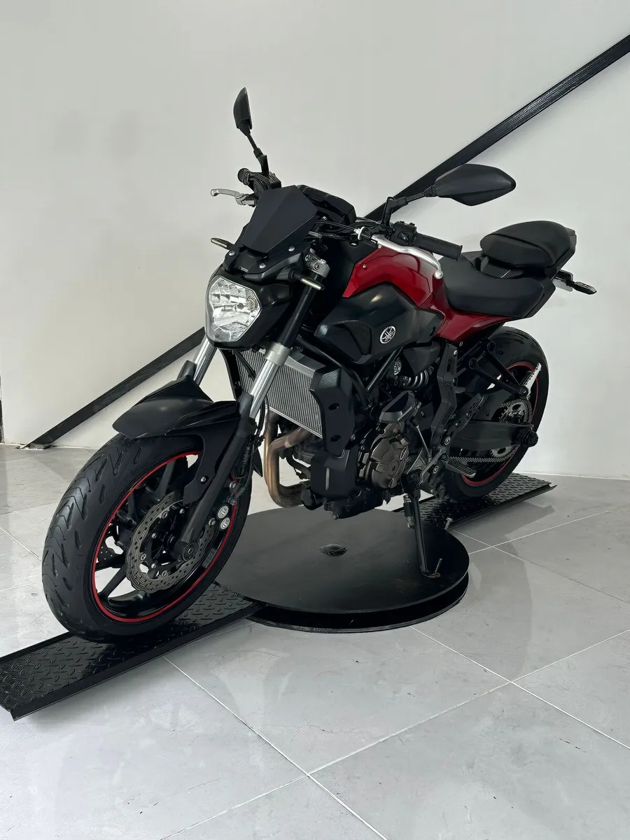 YAMAHA MY07 ABS MODEL 2016 - Image 2