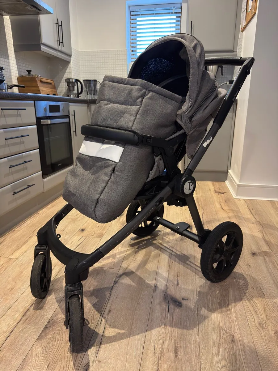 Peg-Pérego stroller/pram/buggy - Image 2
