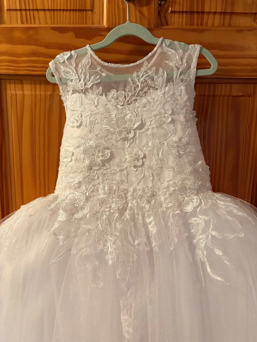 Communion dress - Image 2