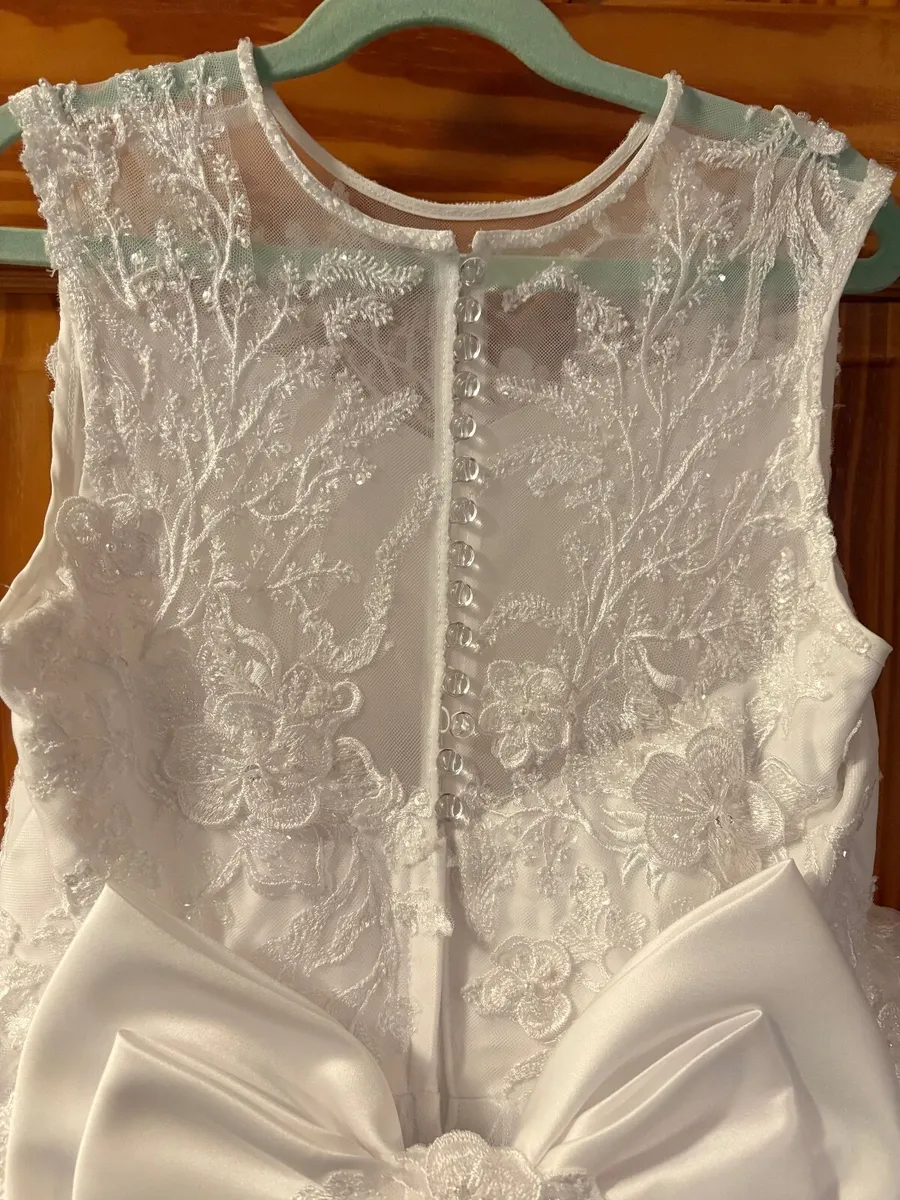 Communion dress - Image 3
