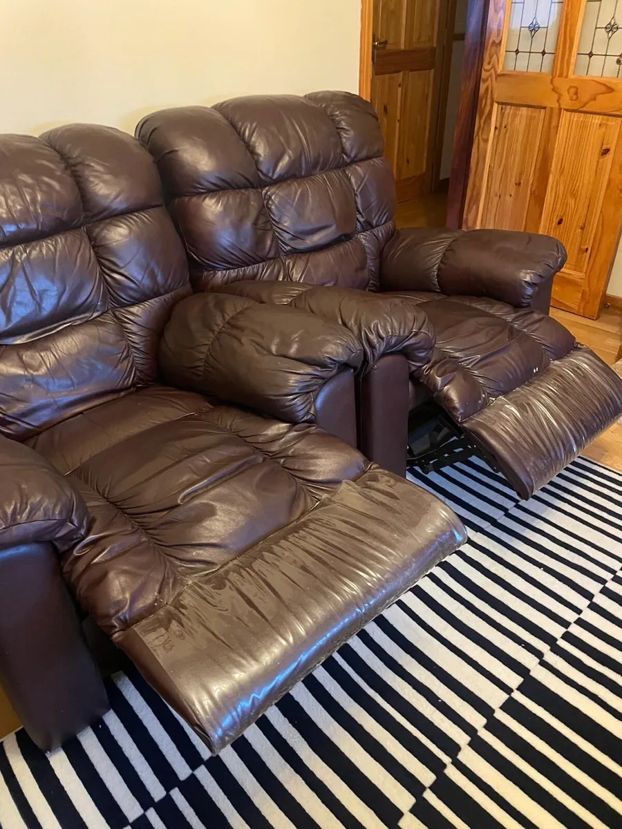 3 piece suite - Image 4