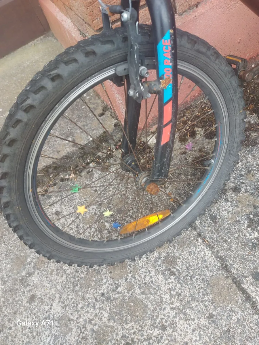 CUBE Kids Bicycle in excellent condition - Image 2