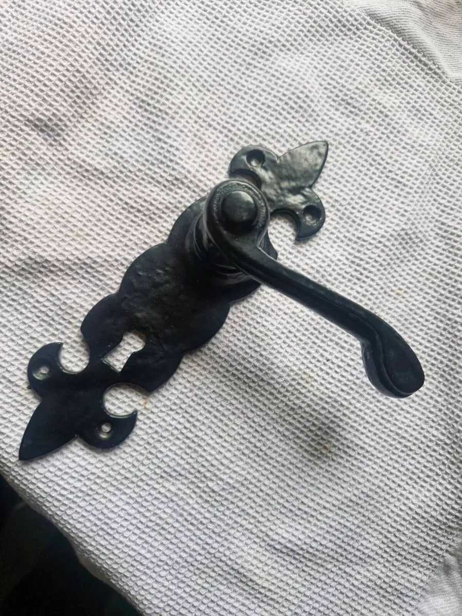 Door handles - Image 1