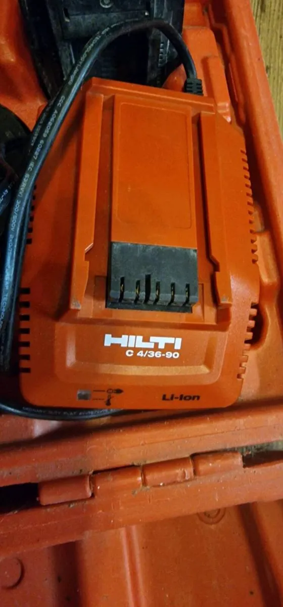 Hilti AG 125-A36 grinder/cutter - Image 2