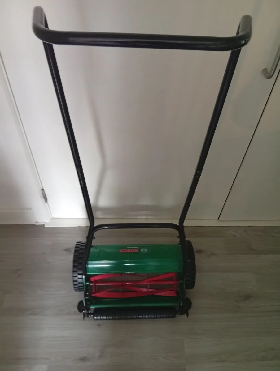 New Push Lawnmower Bosch AHM38G - Image 4