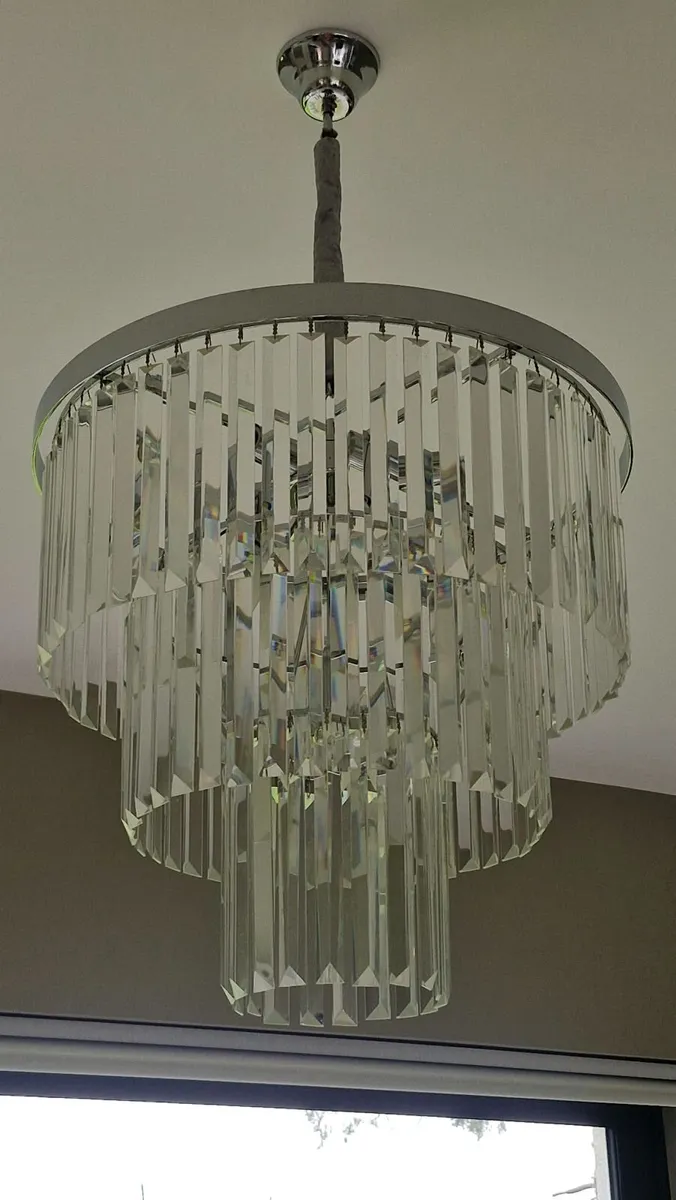 3 x chandeliers for sale - Image 2