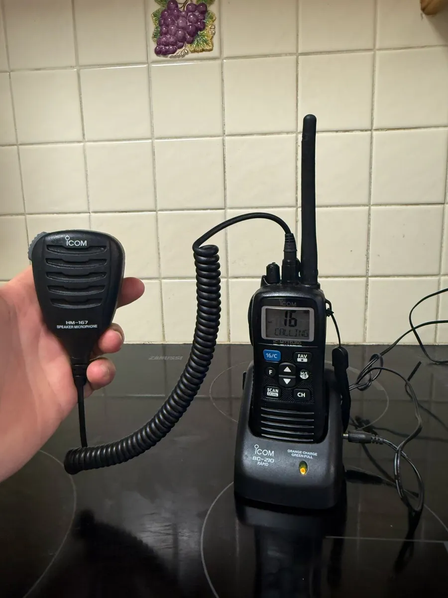 VHF Radio - Image 3