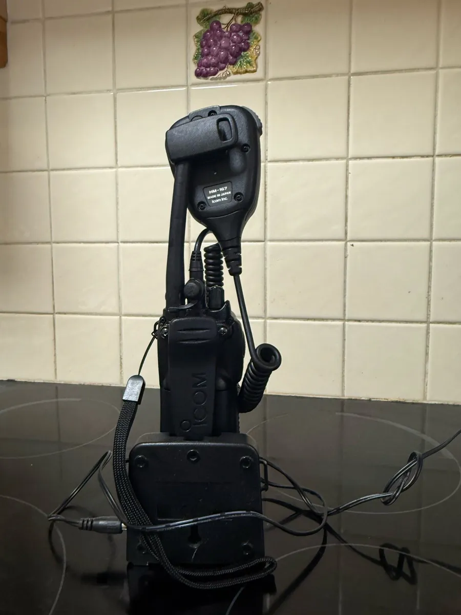 VHF Radio - Image 4