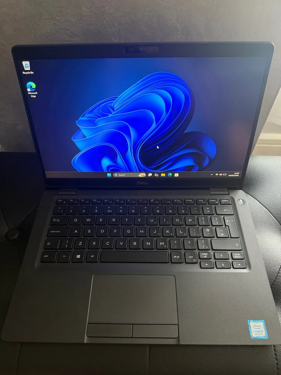 Dell Latitude 5300 Laptop i5/16GB/256SSD/FHD - Image 1