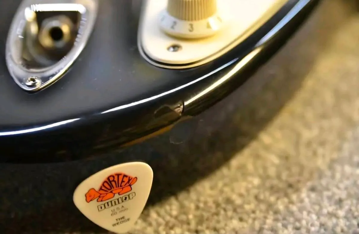Fender 40th Anniversary Stratocaster - Image 2