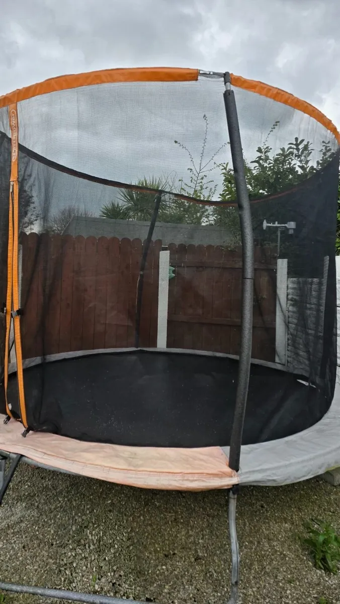 Selling our 10ft Sportspower Trampoline - Image 1