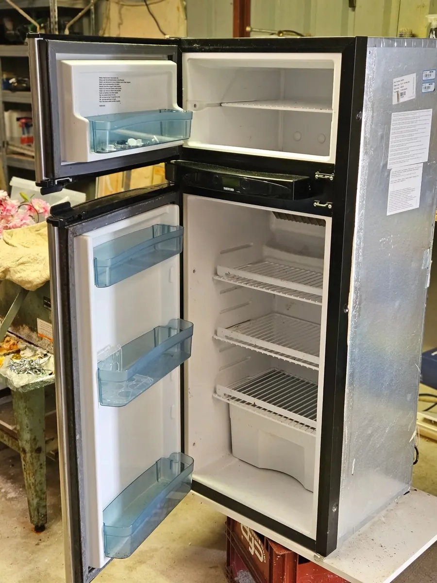 Thetford Fridge Freezer - Image 3