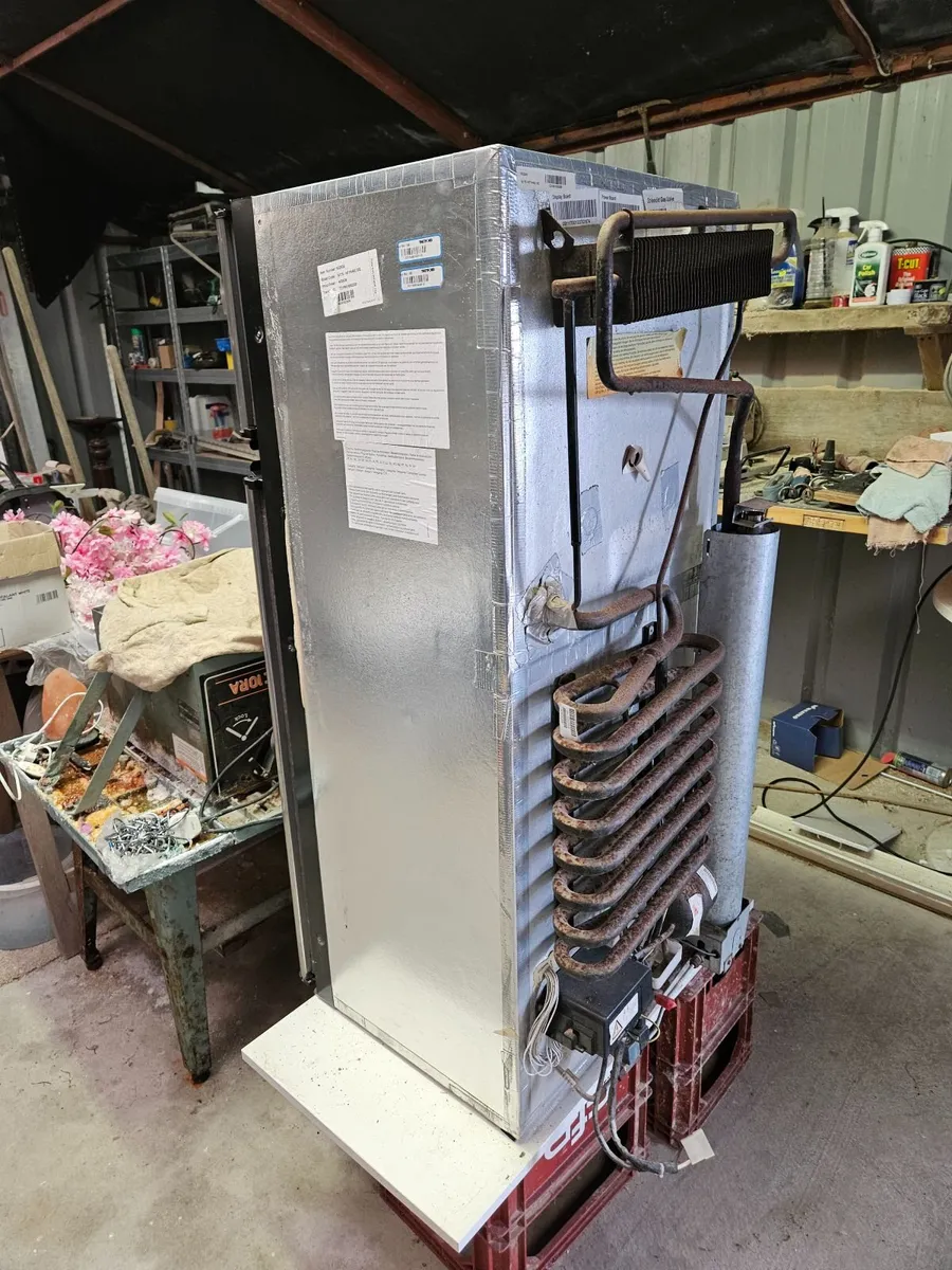 Thetford Fridge Freezer - Image 4