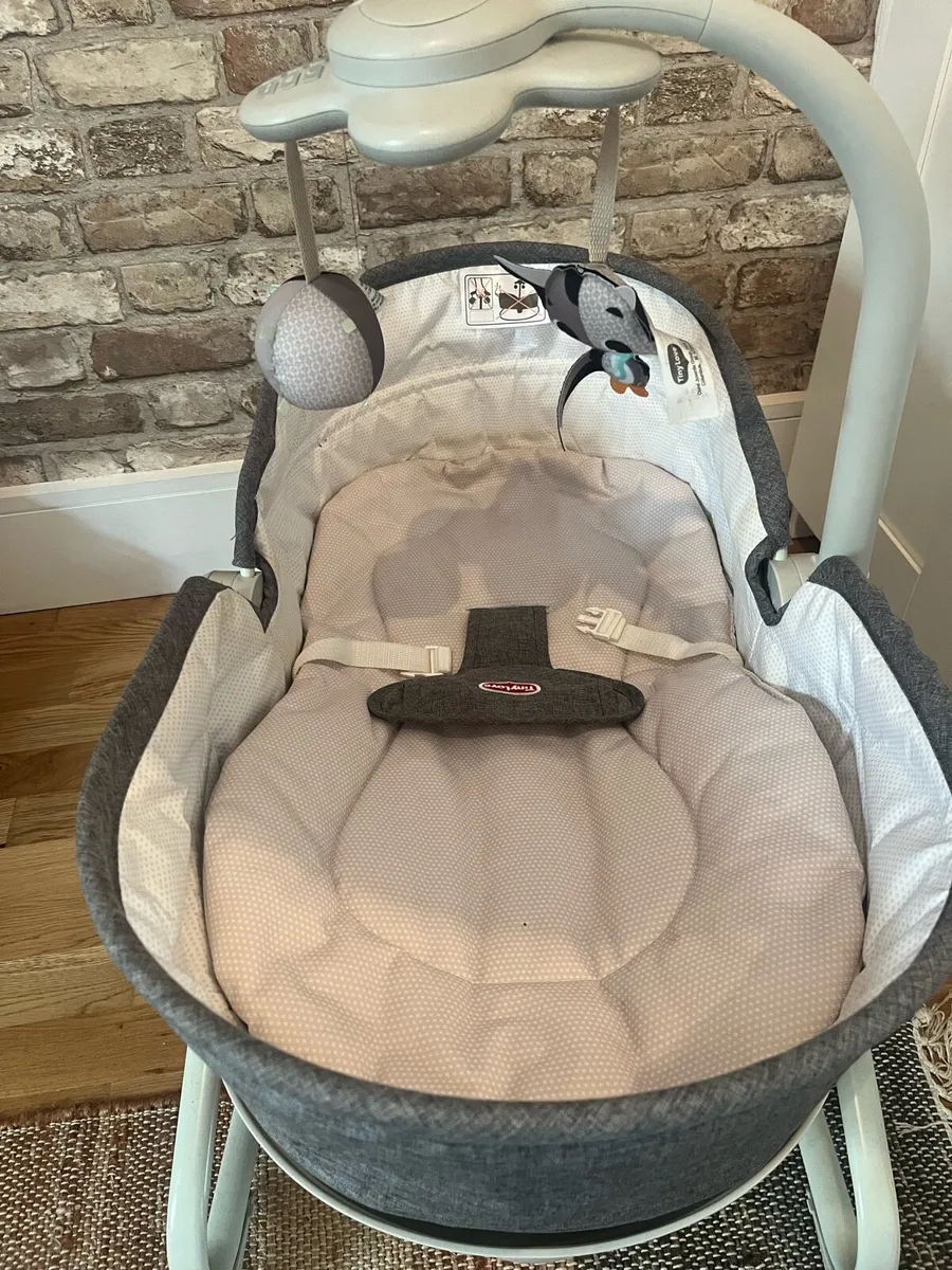 Tiny Love 3 in 1 bouncer - Image 3